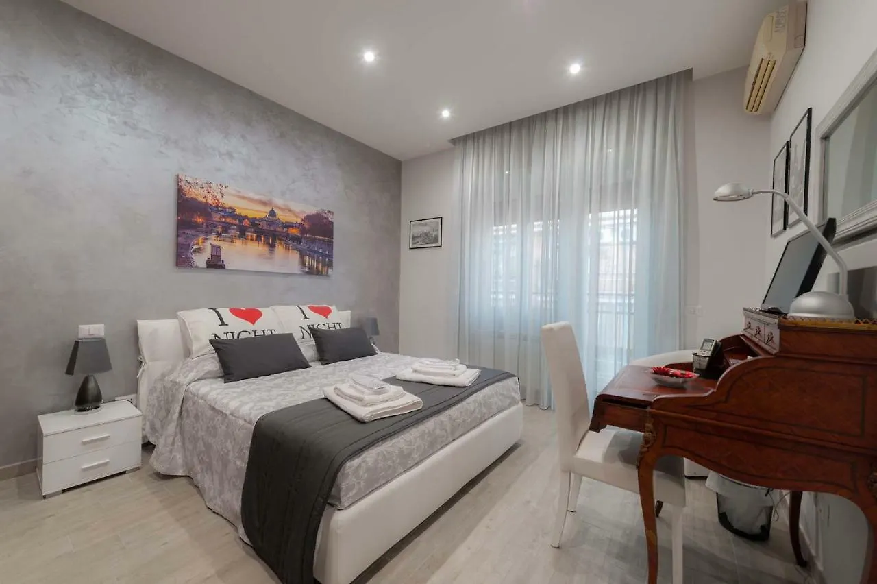 M&M House Apartment Rome Italy